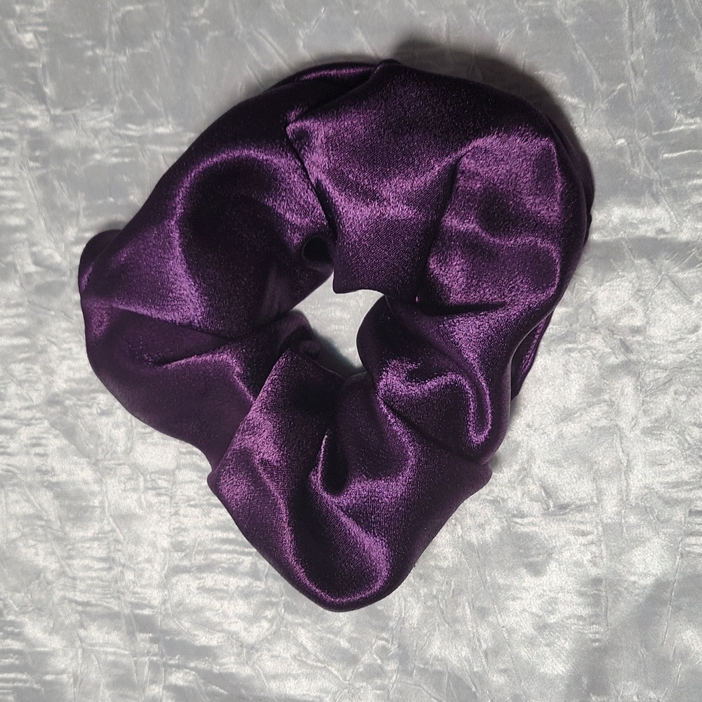 1/4 inch elastic at 8 length Shiny Satin - Picture 2 of 4